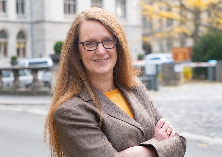 Porträtfoto von Tanja Bolm, Leiterin der Vernetzungsstelle Kitaverpflegung Niedersachsen